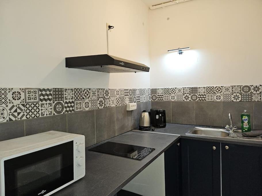 1-centre-ville 25m2 Box A Bagages Gratuits Apartment *
